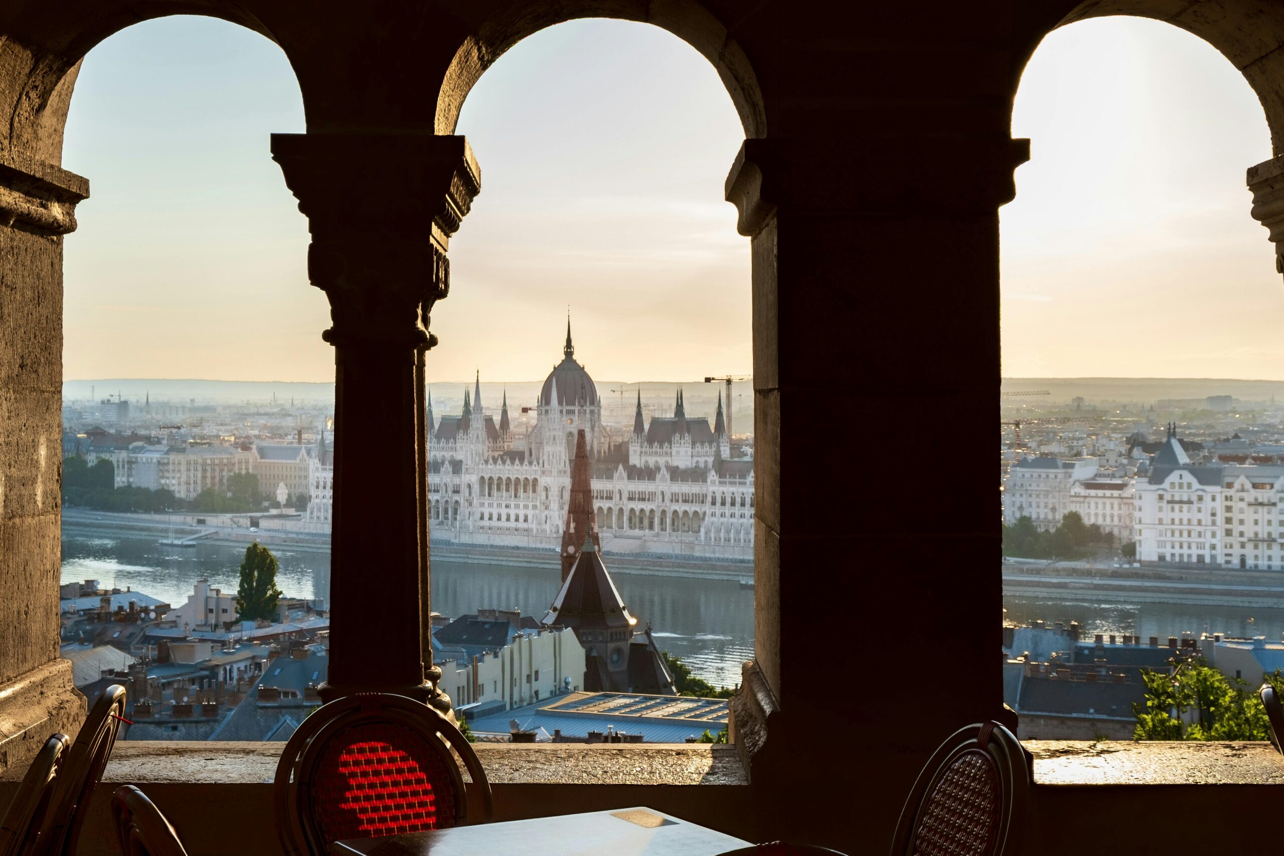 Fisherman's Bastion sunrise — top Budapest photography spot