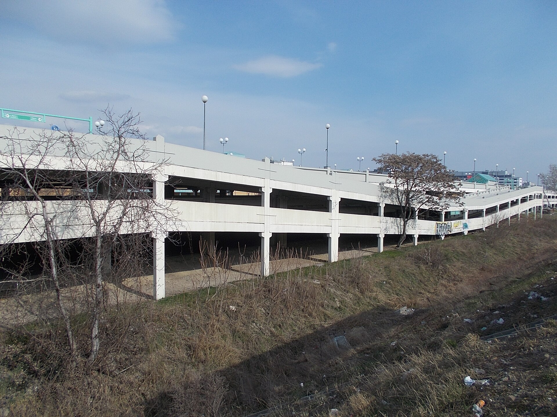 A multi-level park-and-ride car park beside the railway at Budatétény, on the south-western edge of Budapest